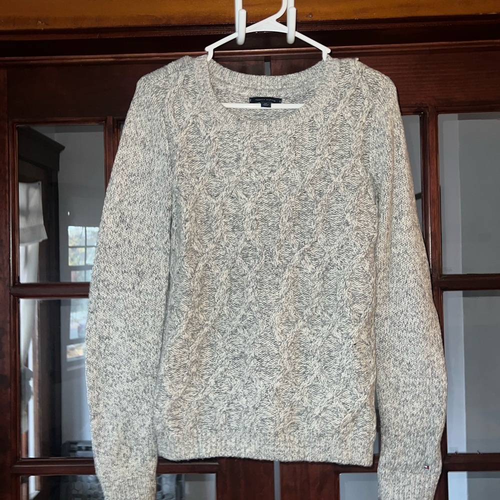 Tommy Hilfiger Cream Cable Knit Sweater